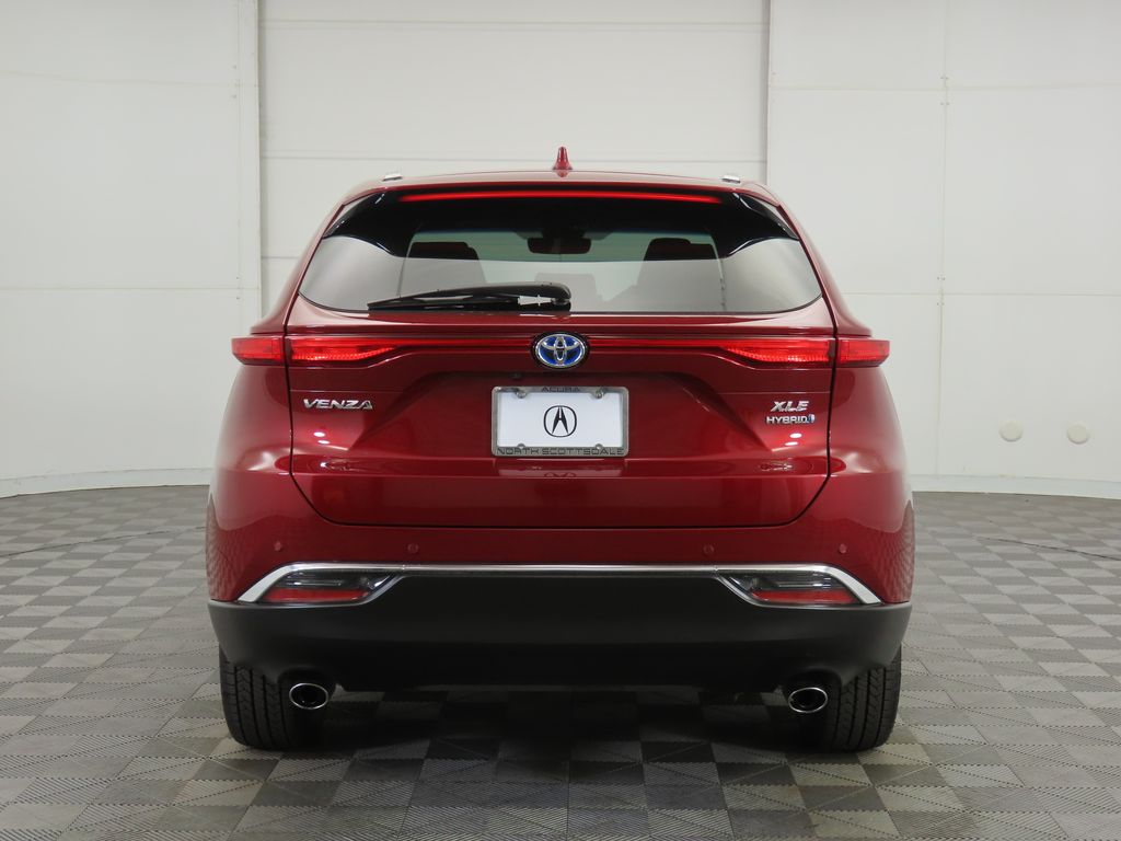 Vehicle image 5 of 35
