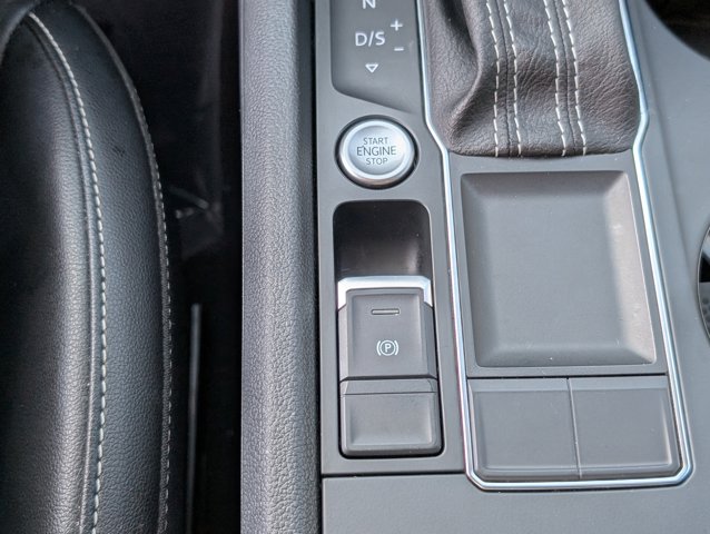 Vehicle image 29 of 30