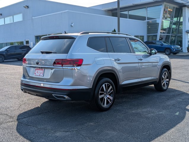 Vehicle image 6 of 30