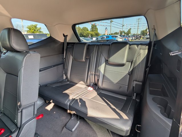 Vehicle image 15 of 30