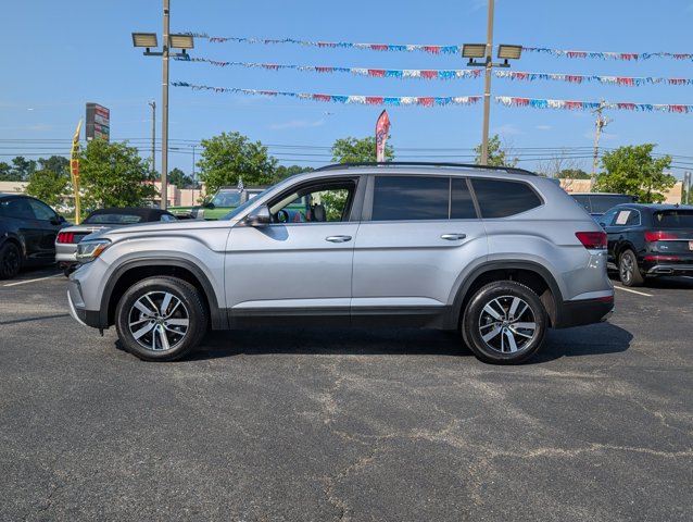 Vehicle image 9 of 30
