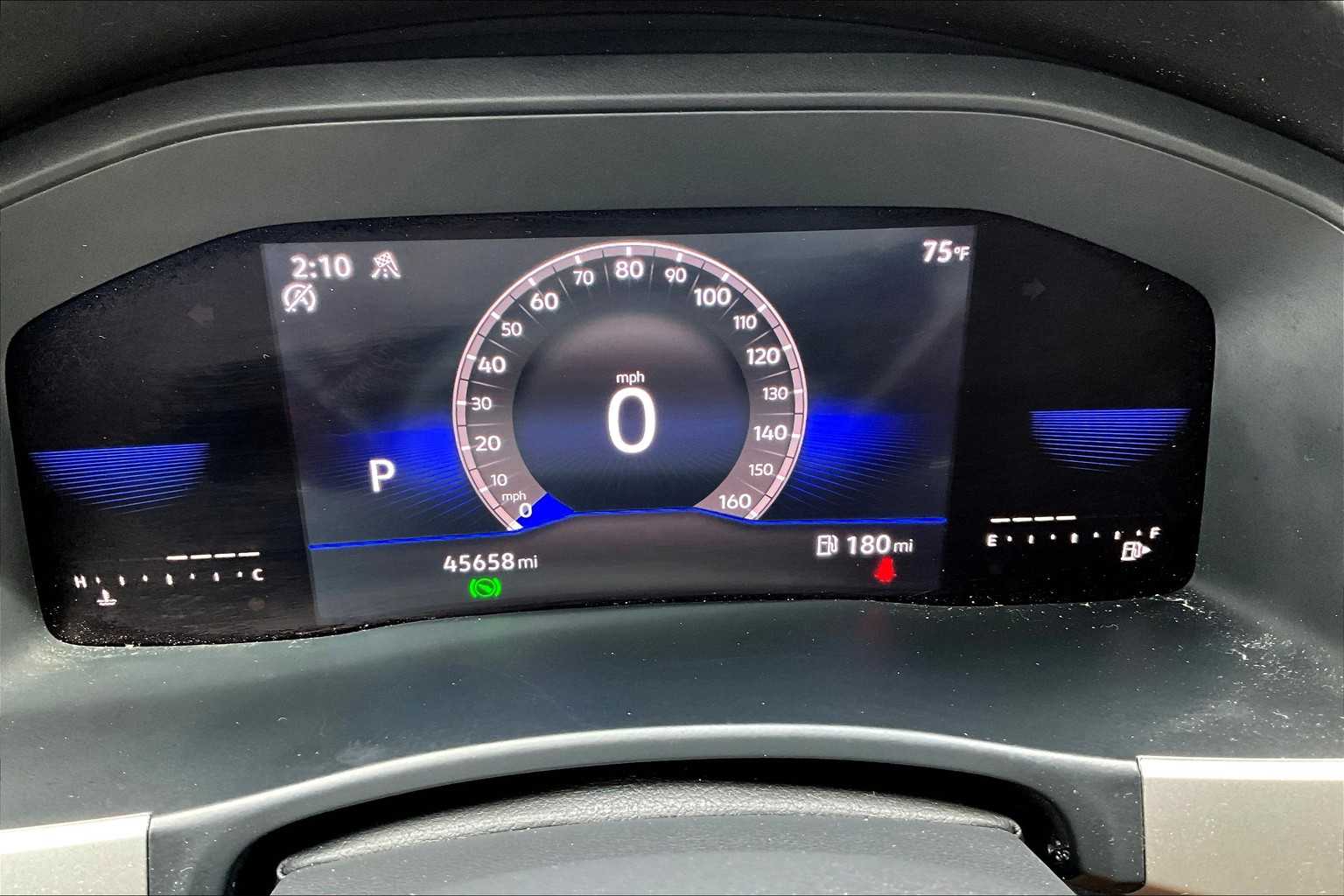Vehicle image 24 of 35