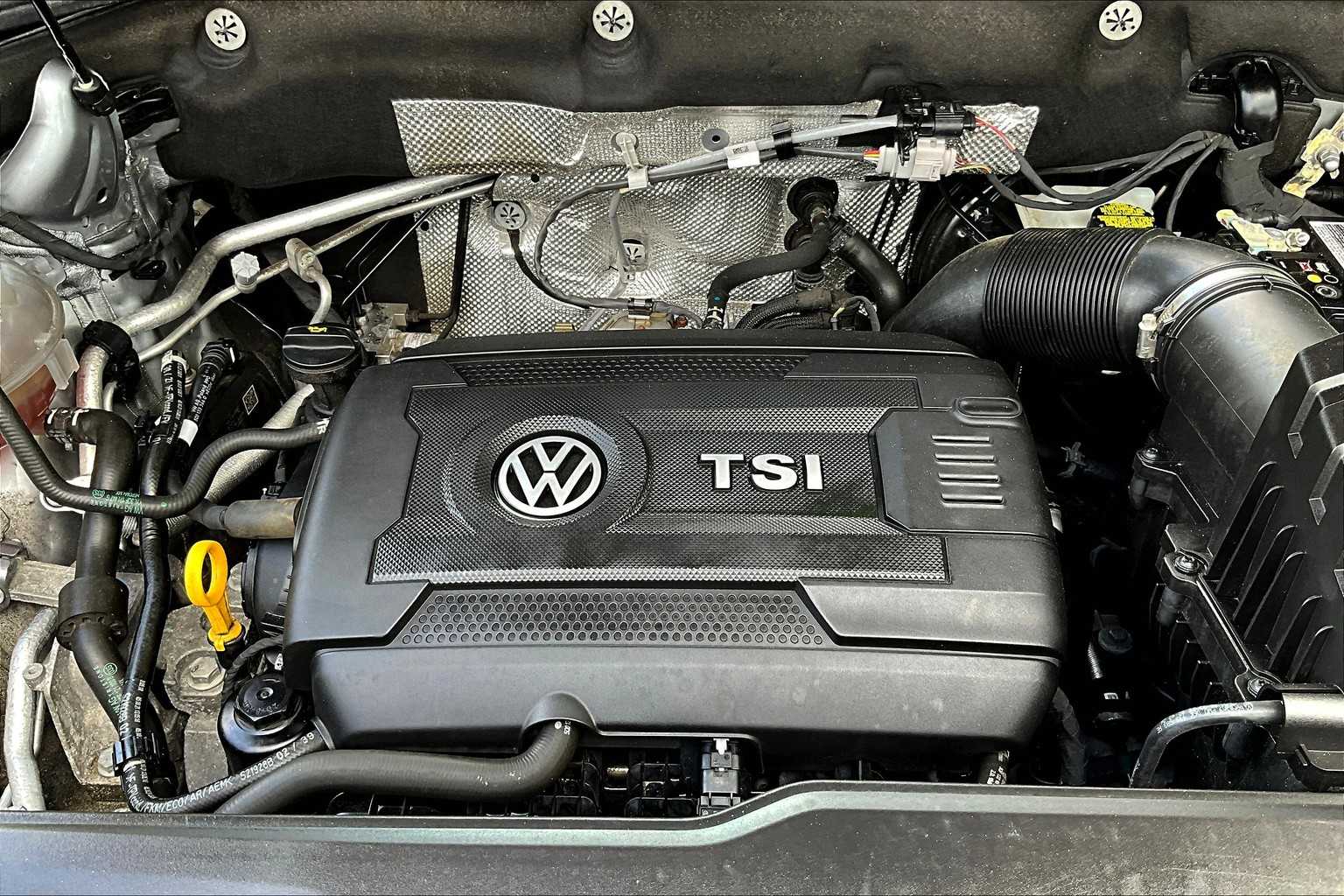 Vehicle image 8 of 35