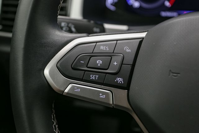 2022 Volkswagen Atlas 2.0T SEL Image 39 of 50