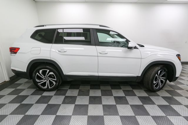 2022 Volkswagen Atlas 2.0T SEL Image 7 of 50