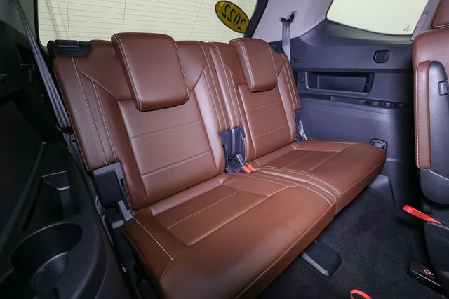 2022 Volkswagen Atlas 2.0T SEL Image 16 of 50