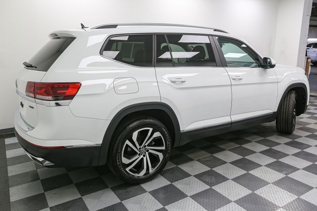 2022 Volkswagen Atlas 2.0T SEL Image 8 of 50