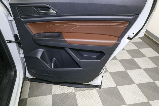 2022 Volkswagen Atlas 2.0T SEL Image 49 of 50