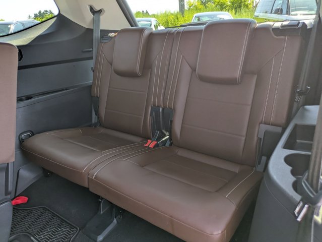 2022 Volkswagen Atlas 2.0T SE Technology Image 12 of 28