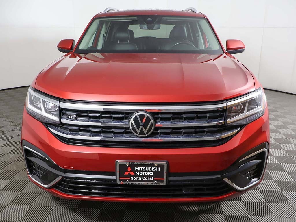 2022 Volkswagen Atlas 3.6L V6 SEL R-Line Image 2 of 68