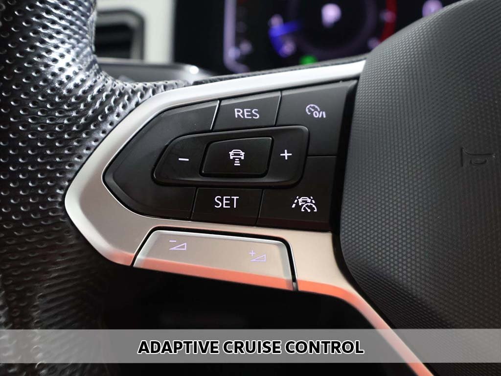 2022 Volkswagen Atlas 3.6L V6 SEL R-Line Image 42 of 68