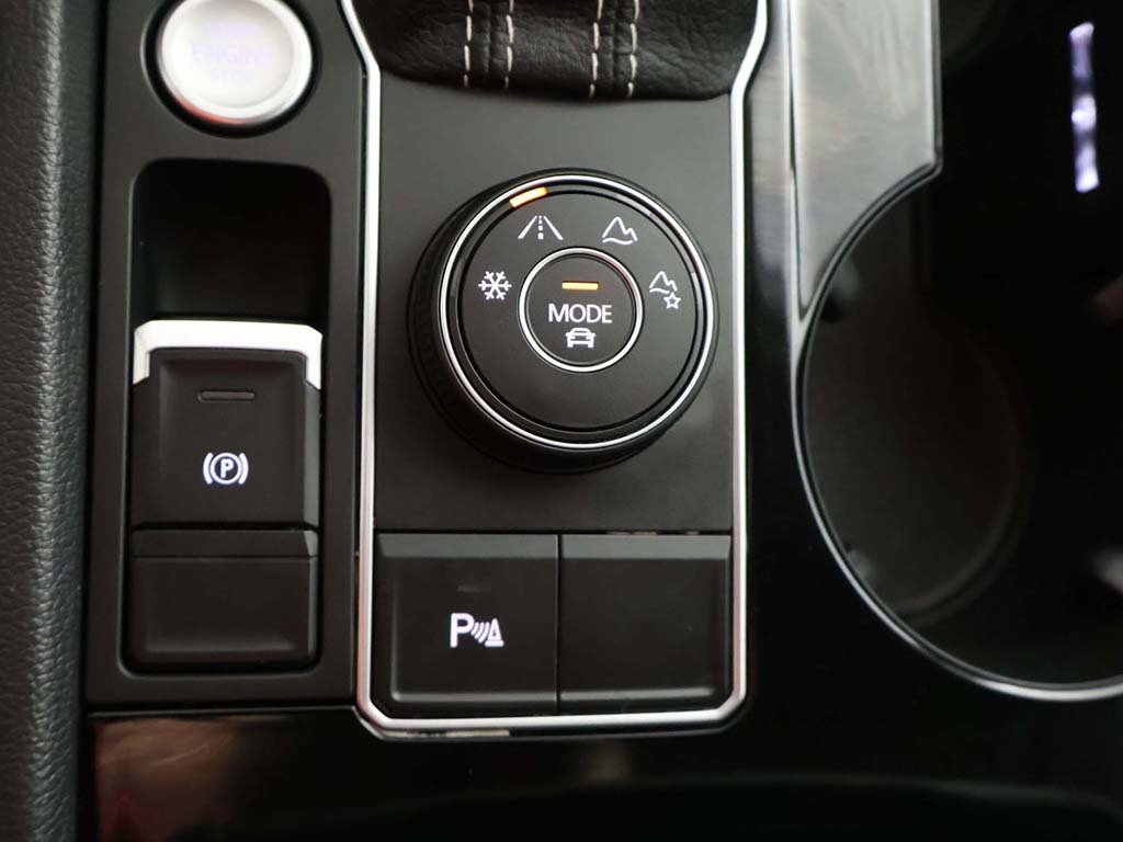 2022 Volkswagen Atlas 3.6L V6 SEL R-Line Image 43 of 68