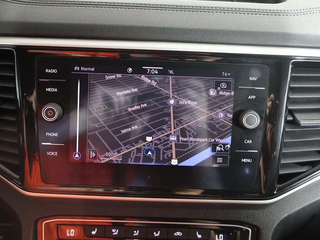 2022 Volkswagen Atlas 3.6L V6 SEL R-Line Image 35 of 68