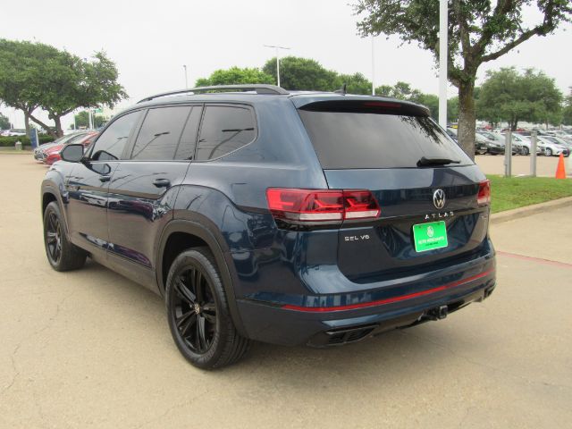 Vehicle image 7 of 42