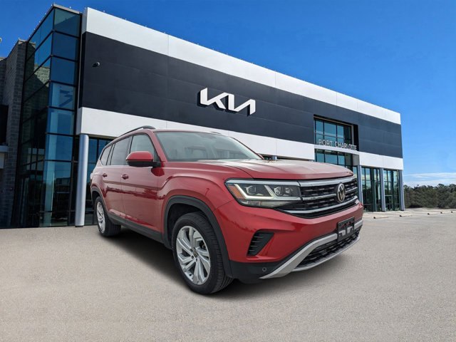 2022 Volkswagen Atlas 3.6L V6 SE Technology Image 7 of 36