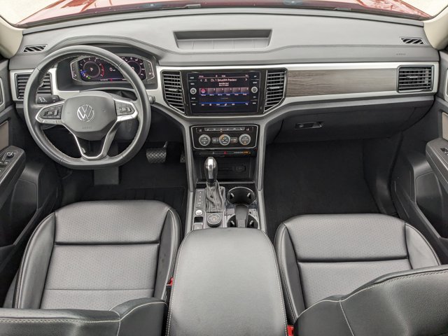 2022 Volkswagen Atlas 3.6L V6 SE Technology Image 18 of 36