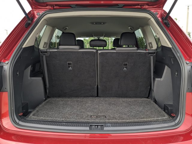 2022 Volkswagen Atlas 3.6L V6 SE Technology Image 13 of 36