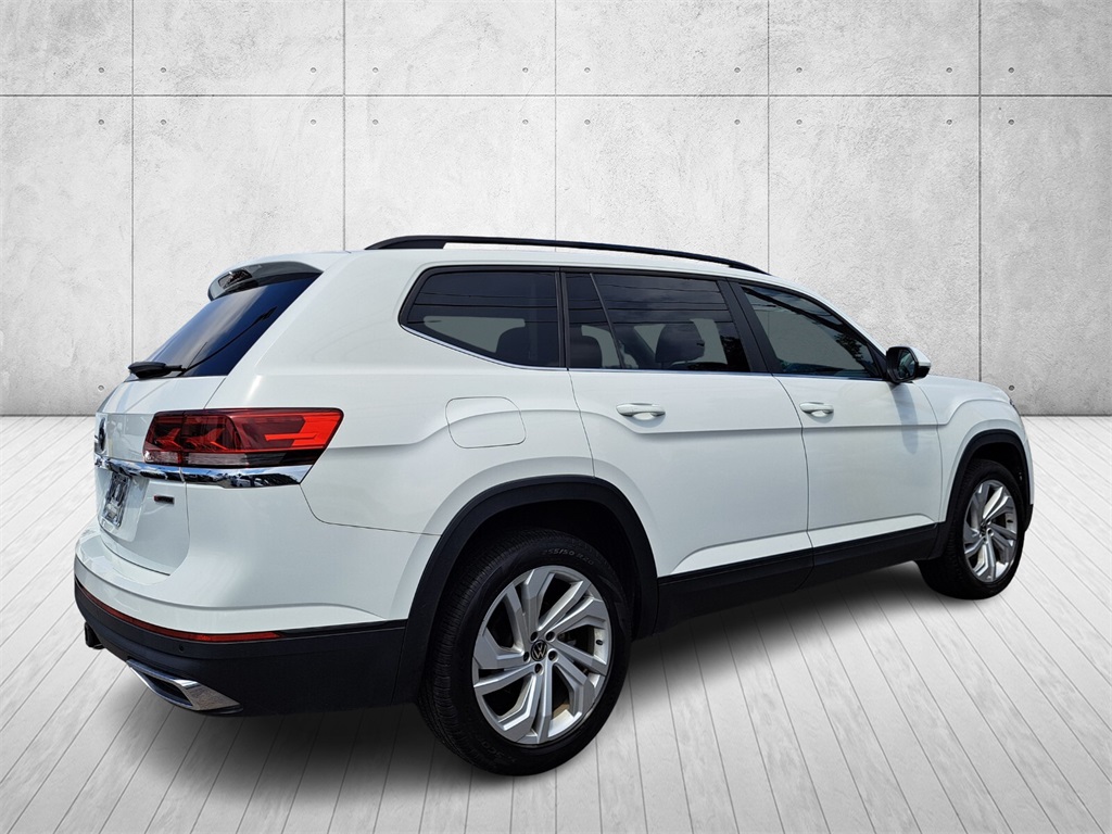 2022 Volkswagen Atlas 3.6L V6 SE Technology Image 6 of 28