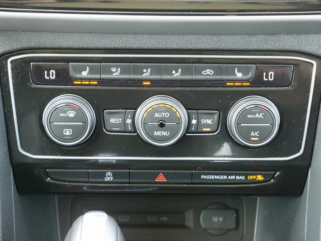 2022 Volkswagen Atlas 3.6L V6 SEL Image 26 of 29