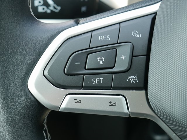2022 Volkswagen Atlas 3.6L V6 SEL Image 25 of 29