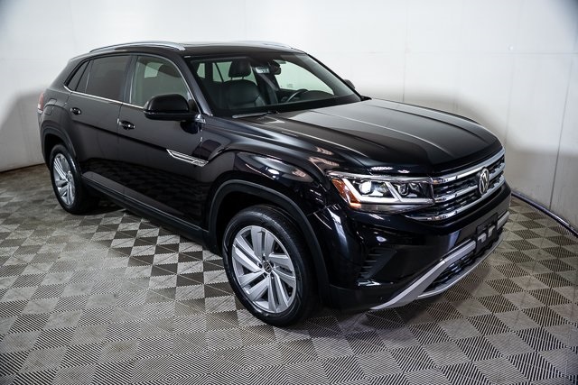 2022 Volkswagen Atlas Cross Sport 3.6L V6 SE Technology Image 6 of 45
