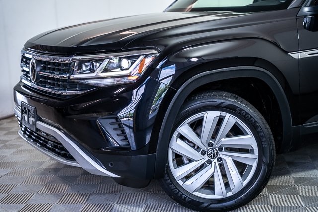 2022 Volkswagen Atlas Cross Sport 3.6L V6 SE Technology Image 14 of 45