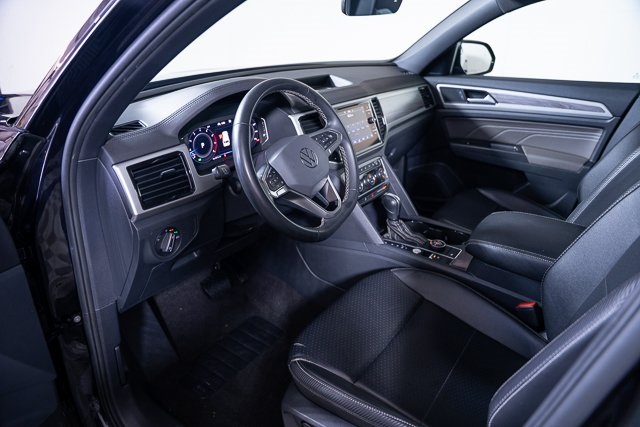 2022 Volkswagen Atlas Cross Sport 3.6L V6 SE Technology Image 26 of 45