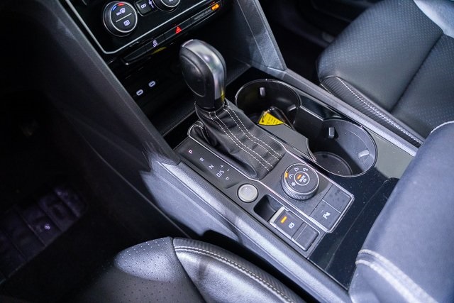 2022 Volkswagen Atlas Cross Sport 3.6L V6 SE Technology Image 36 of 45
