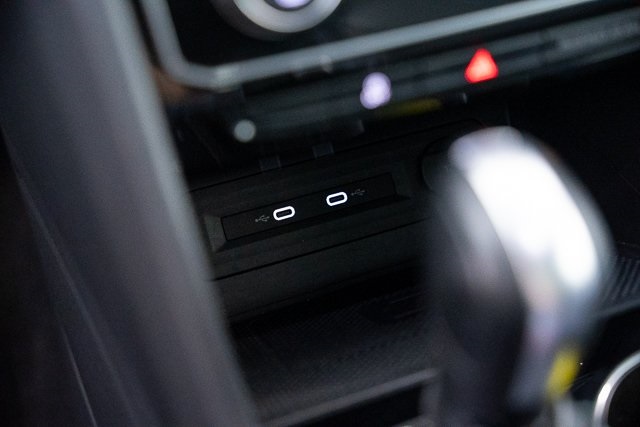 2022 Volkswagen Atlas Cross Sport 3.6L V6 SE Technology Image 37 of 45