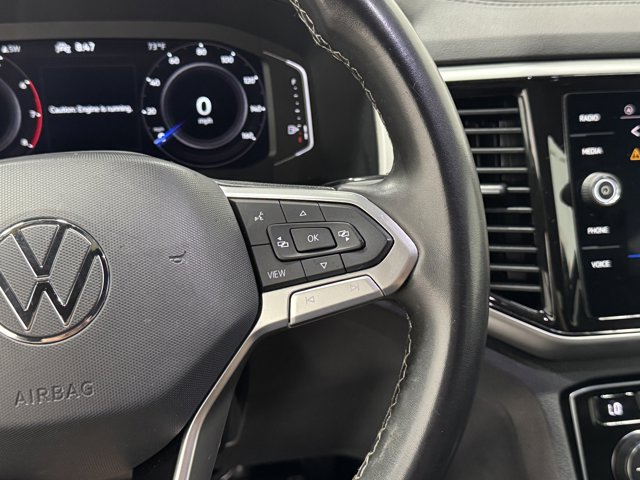 2022 Volkswagen Atlas Cross Sport 3.6L V6 SE Technology Image 17 of 33