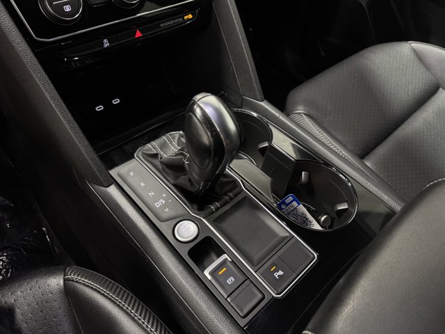 2022 Volkswagen Atlas Cross Sport 3.6L V6 SE Technology Image 23 of 33