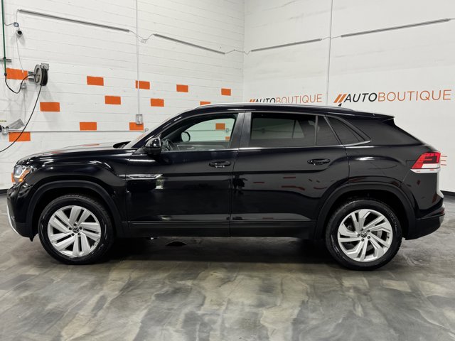 2022 Volkswagen Atlas Cross Sport 3.6L V6 SE Technology Image 8 of 33