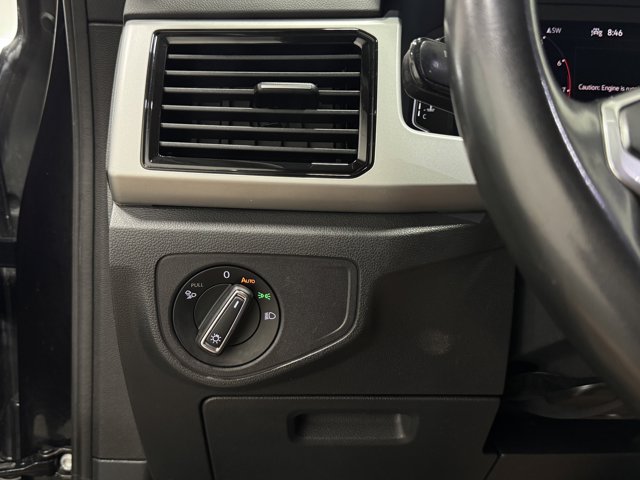 2022 Volkswagen Atlas Cross Sport 3.6L V6 SE Technology Image 27 of 33
