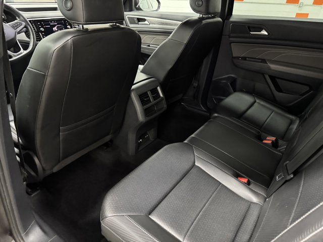 2022 Volkswagen Atlas Cross Sport 3.6L V6 SE Technology Image 11 of 33