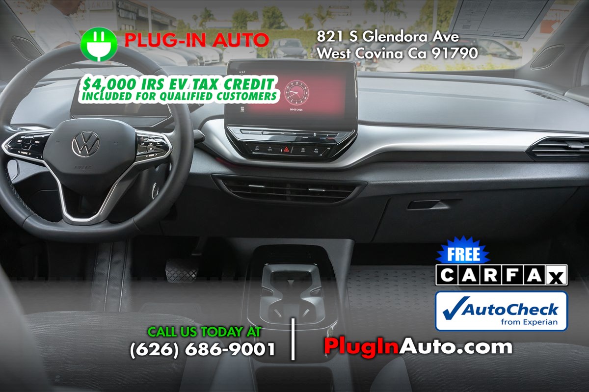 Vehicle image 9 of 11