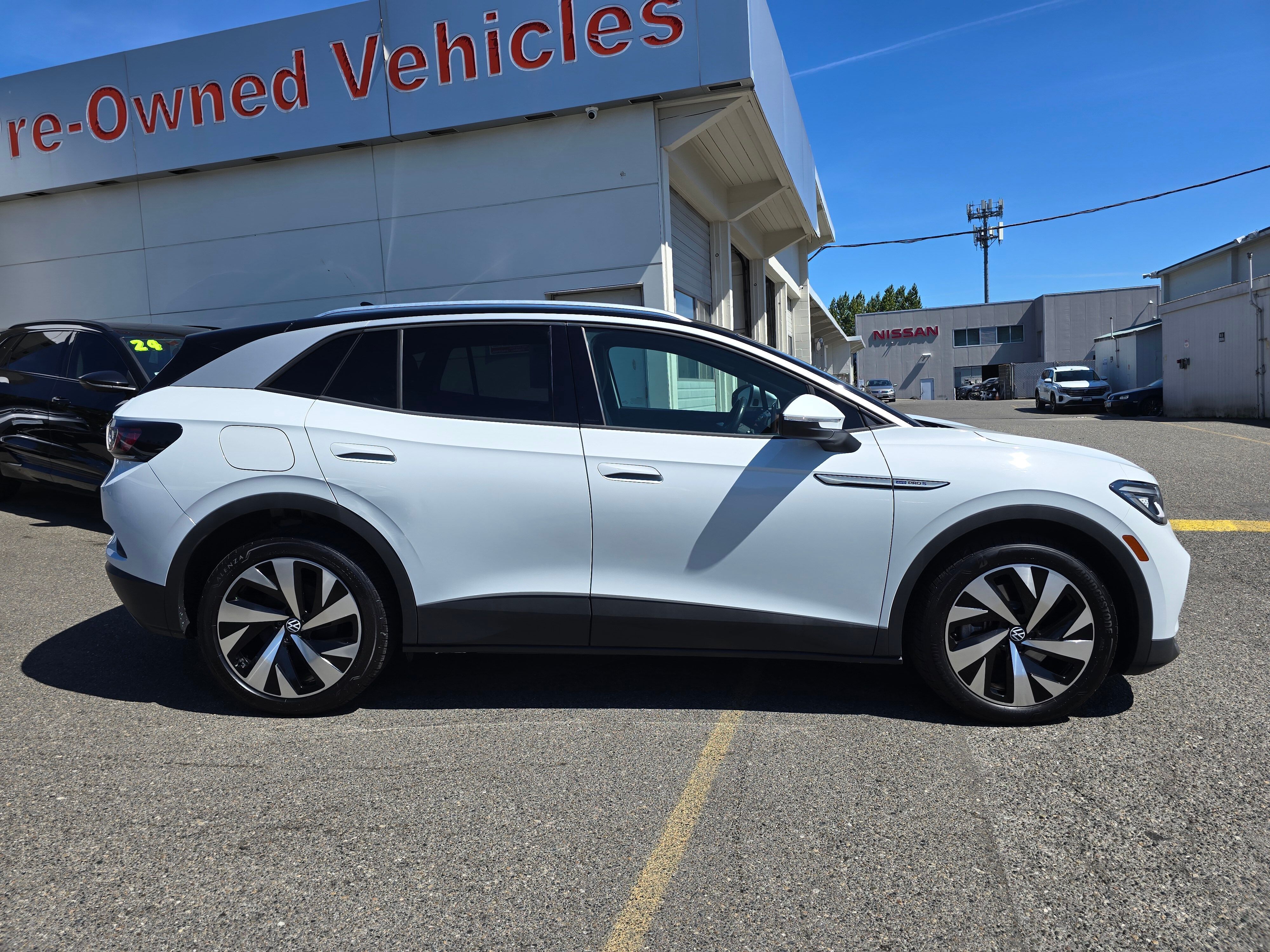 2022 Volkswagen ID.4 Pro S Image 4 of 27