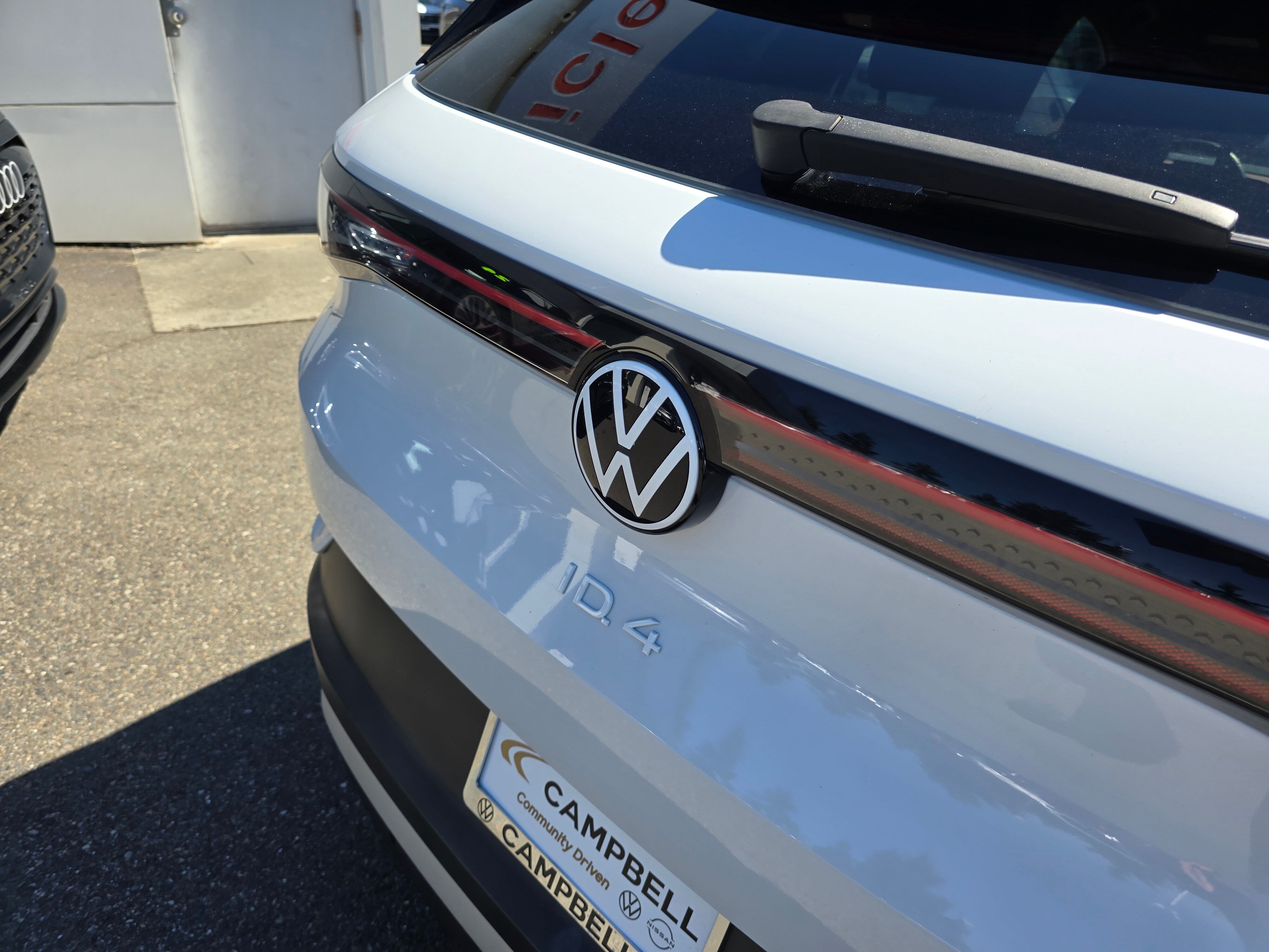 2022 Volkswagen ID.4 Pro S Image 25 of 27
