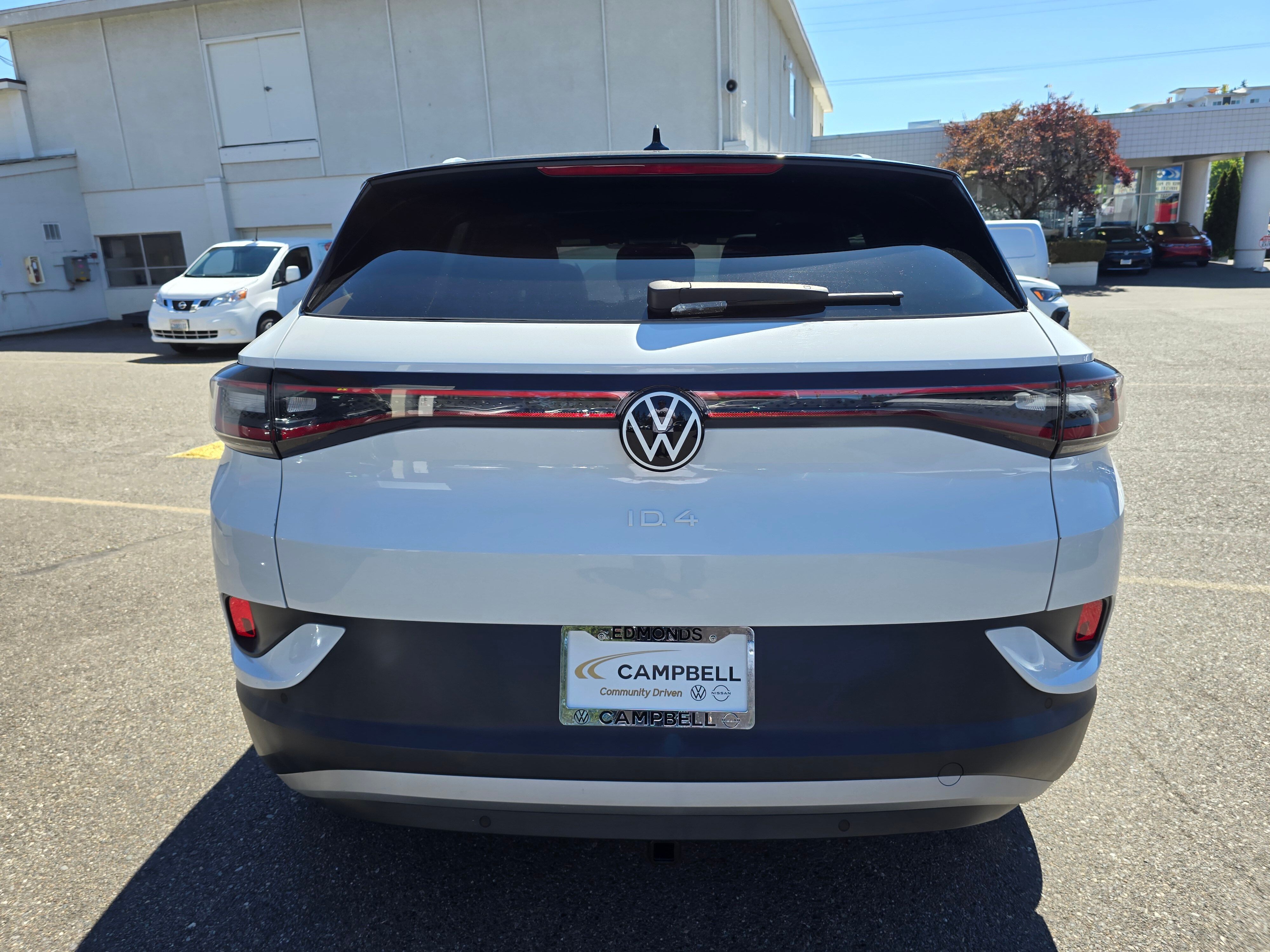 2022 Volkswagen ID.4 Pro S Image 10 of 27