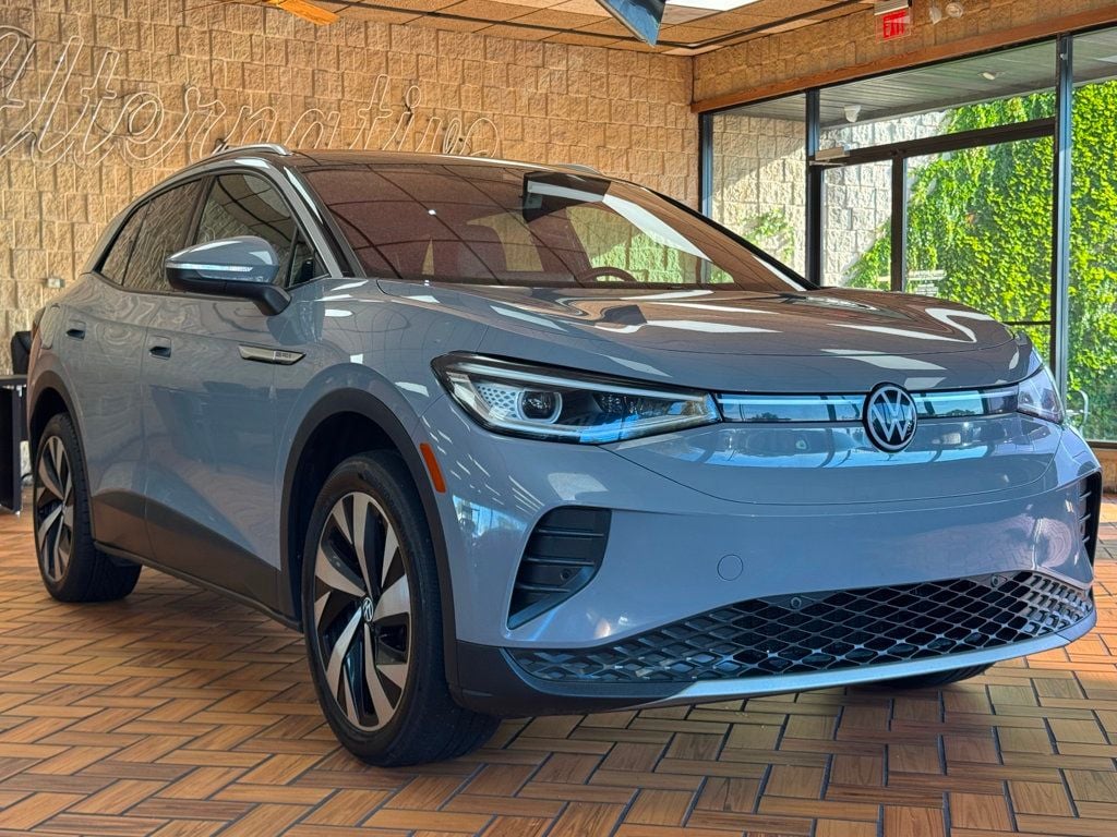 2022 Volkswagen ID.4 Pro S Image 4 of 33