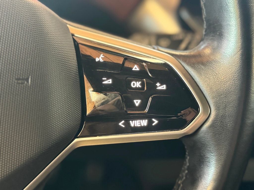 2022 Volkswagen ID.4 Pro S Image 25 of 33