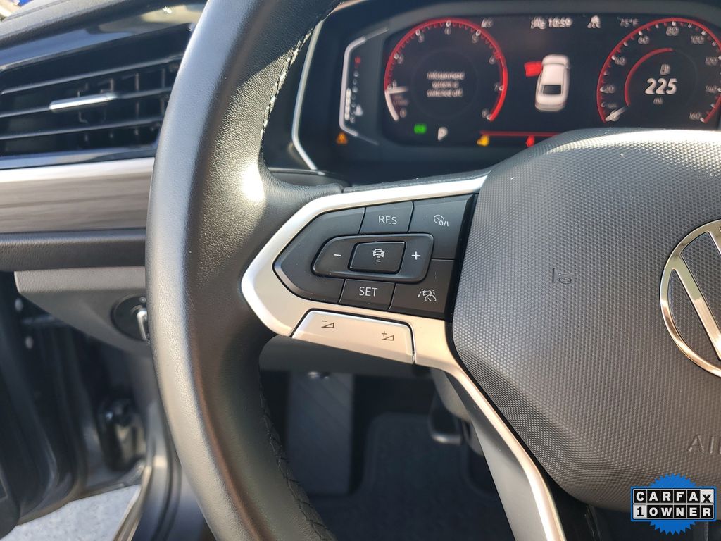 2022 Volkswagen Jetta SEL Image 30 of 32