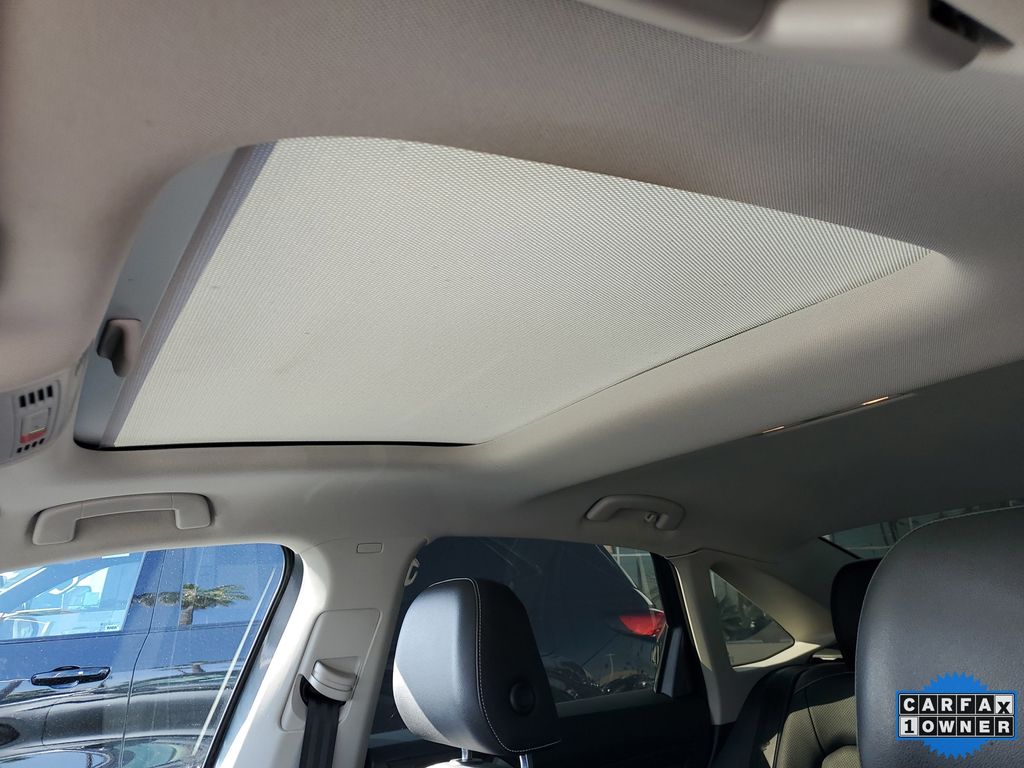 2022 Volkswagen Jetta SEL Image 15 of 32