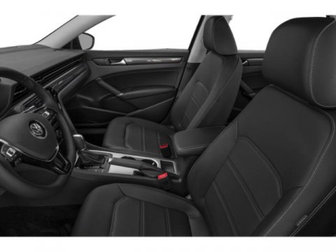 Vehicle image 10 of 15