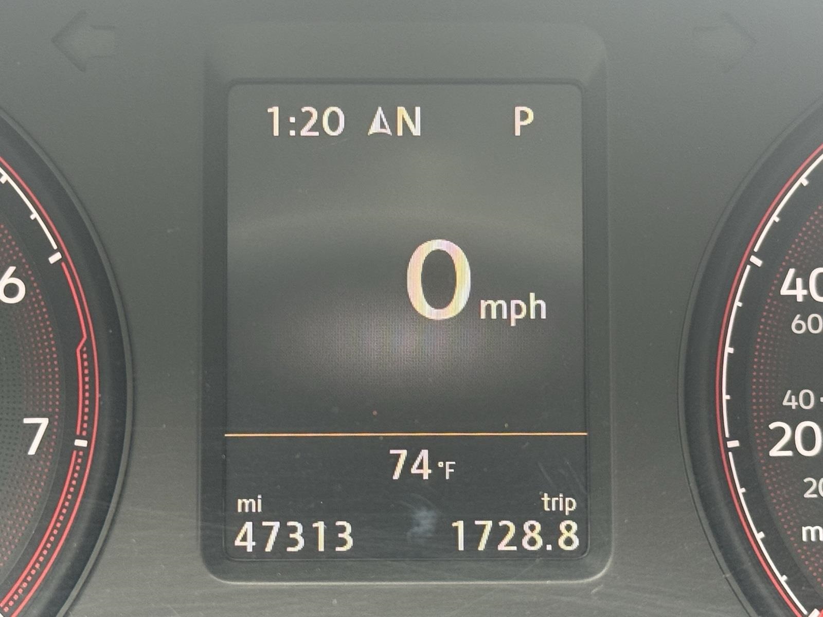 2022 Volkswagen Passat 2.0T SE Image 20 of 38