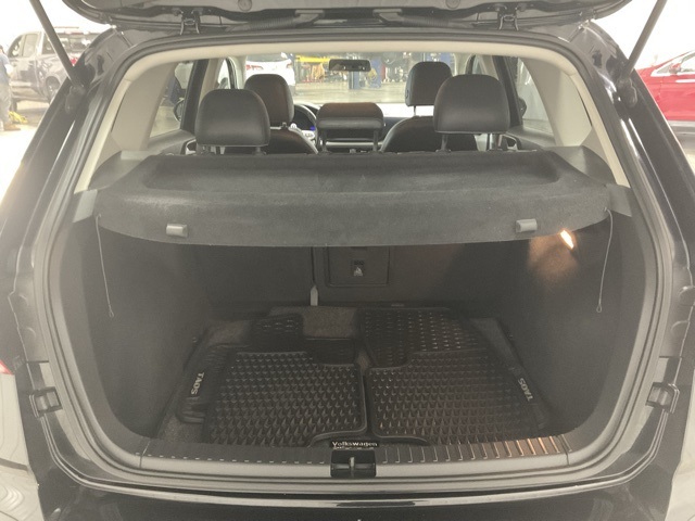 Vehicle image 25 of 30