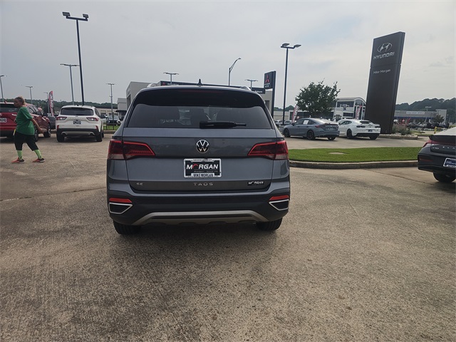 Vehicle image 5 of 23
