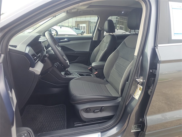 Vehicle image 10 of 23