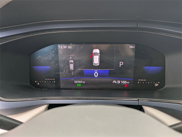Vehicle image 12 of 24