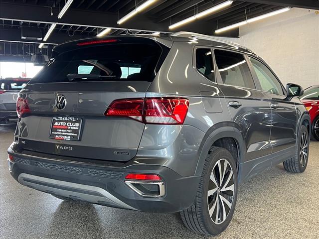 Vehicle image 3 of 24