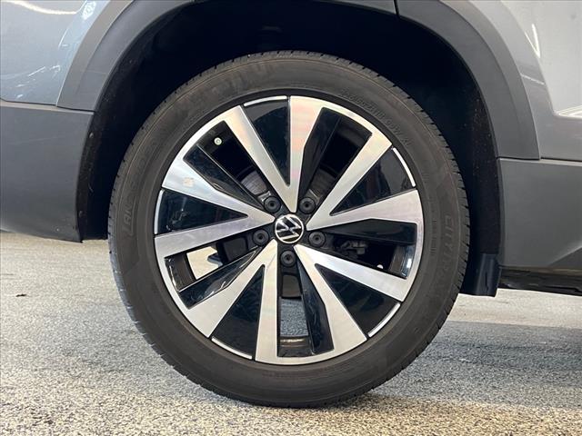 Vehicle image 24 of 24